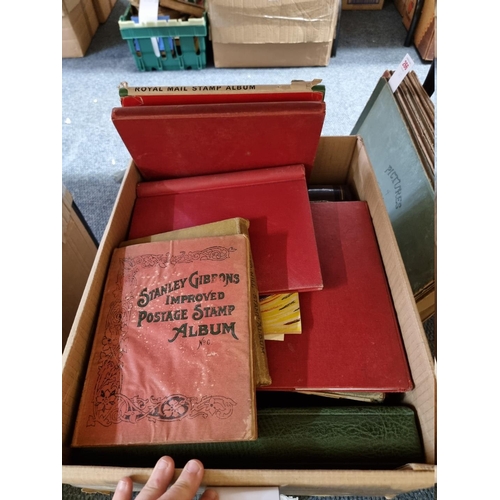 273 - STAMP ALBUMS: a quantity in large box. 