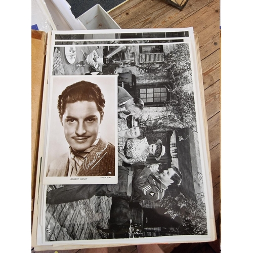 295 - ENTERTAINEMENT: a small quantity to include film stills, Hollywood scrapbook and some theatre p... 