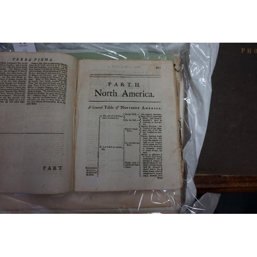 70 - AMERICA: MOLL (Herman): 'Atlas Geographus; or, a compleat system of geography, (ancient and mod... 