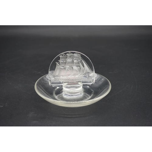 1594 - An R Lalique clear and frosted glass 'Caravelle' dish, 10.5cm.