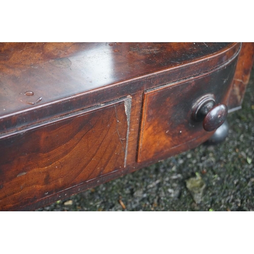 1035a - An antique dressing mirror; together with a rosewood dressing box. 