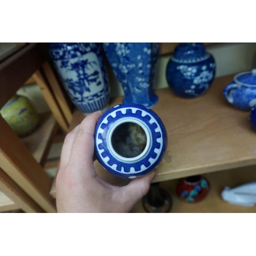 1098 - A collection of Chinese and Japanese blue and white porcelain, largest 27cm high. (12)... 