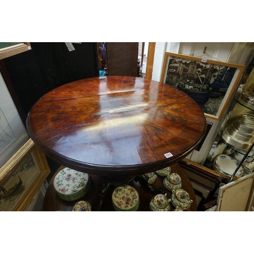 1277 - A 19th century Irish yew wood circular tilt top breakfast table, stamped 'Williams Gibton 4230', 103... 