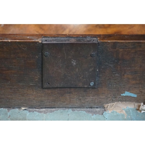 1379 - An 18th century walnut and featherbanded kneehole chest, 79cm wide.