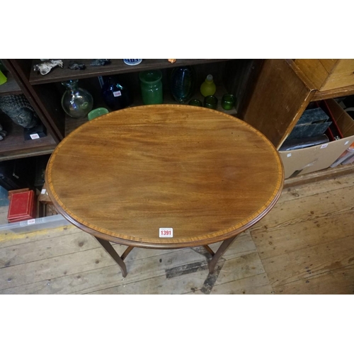 1391 - An Edwardian mahogany, line inlaid and satinwood crossbanded oval occasional table, 66cm wide; toget... 