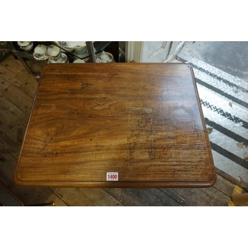 1400 - A 19th century mahogany pedestal table, on quatrefoil base, 57cm wide.