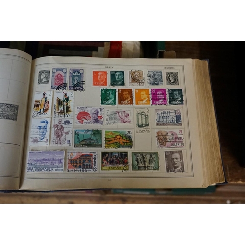 1619 - Stamps: a large collection of albums and stock books, containing Europe and mixed world, including t... 