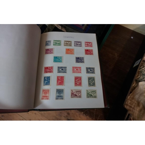 1619 - Stamps: a large collection of albums and stock books, containing Europe and mixed world, including t... 