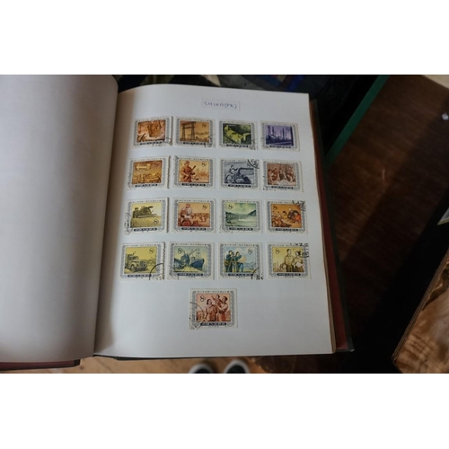 1619 - Stamps: a large collection of albums and stock books, containing Europe and mixed world, including t... 