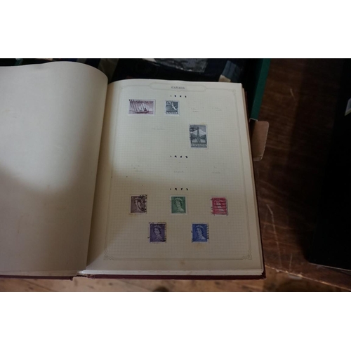 1619 - Stamps: a large collection of albums and stock books, containing Europe and mixed world, including t... 