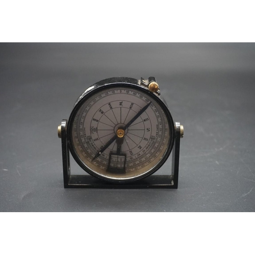 1674 - A vintage Cooke, Troughton & Simms Ltd compass, with 7cm silvered dial, in leather case.&nb... 