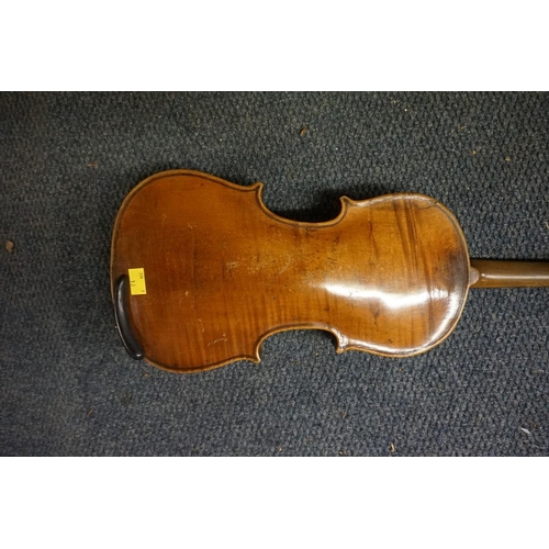 1706 - An antique Continental violin, with 14in one piece back.  