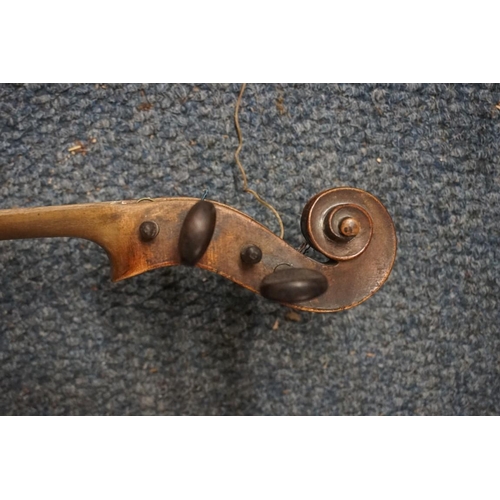 1706 - An antique Continental violin, with 14in one piece back.  