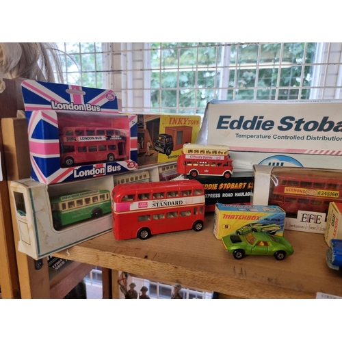 48 - Diecast: a small group of boxed diecast vehicles, to include: a Dinky 160 Mercedes 250; a Matchbox A... 