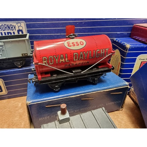 91 - Hornby Dublo: an extensive collection of circa 1950s-60s Hornby Dublo, to include: an EDP1 Passenger... 