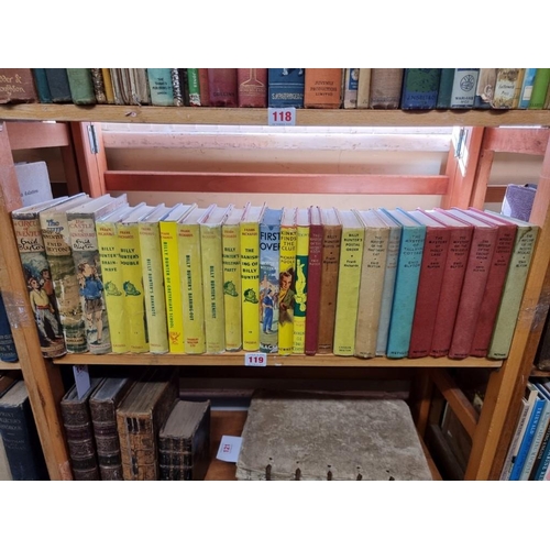 119 - BILLY BUNTER/ENID BLYTON: collection of 26 titles over one shelf, majority by Frank Richards/En... 