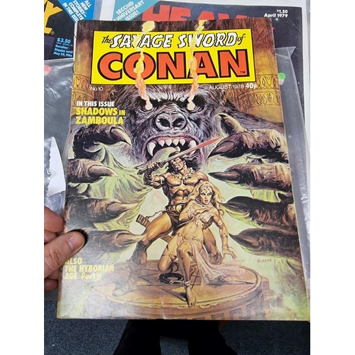 172 - CONAN: collection of approx 80 issues, 'The Savage Sword of Conan', largely late 1970s period, gener... 