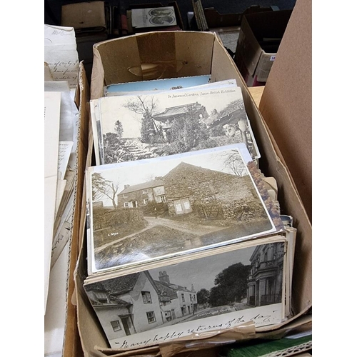 223 - POSTCARDS: a quantity of postcards in box, chiefly British topographical views. (Box)... 