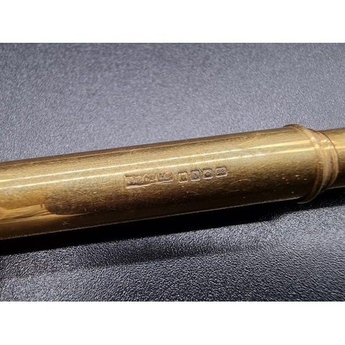 676 - An 18ct gold propelling pencil, by Asprey, London 1919, 9cm, 24.4g gross weight.