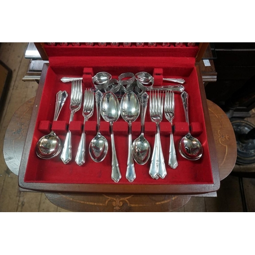 1346 - A canteen of electroplated 'Windsor' pattern cutlery for six; together with further boxed matching c... 