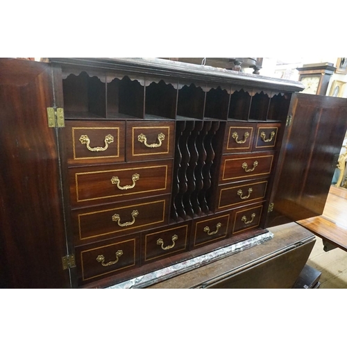 1399 - An 18th century Continental rosewood and inlaid cabinet, with marble top and base, the pair of starb... 