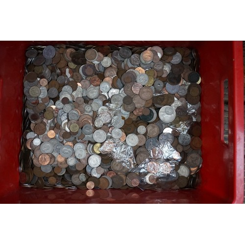 1000a - A large quantity of coins, mostly UK.