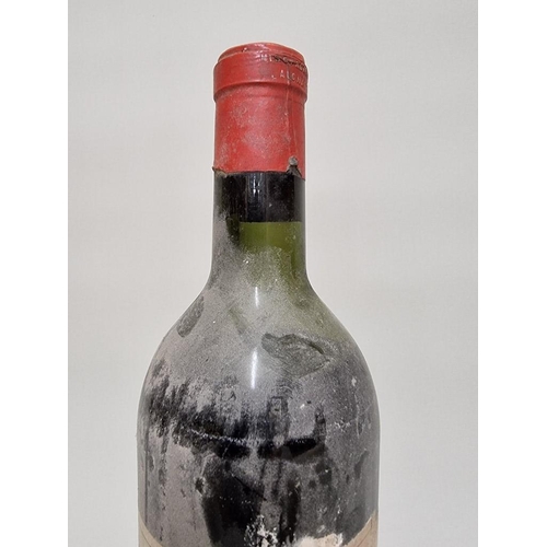 94 - A 75cl bottle of Chateau Margaux 1952.