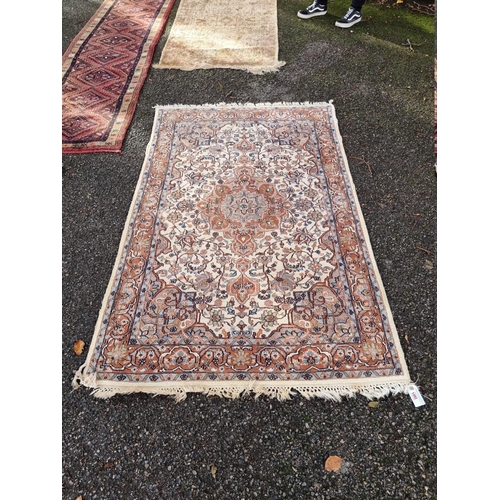 1092 - A Persian rug, having allover floral decoration, 186 x 124cm. 