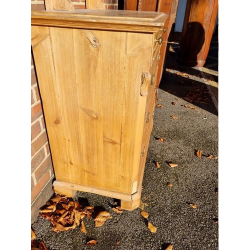 1154 - A 19th century Continental pine mirror back chest, 95.5cm wide.