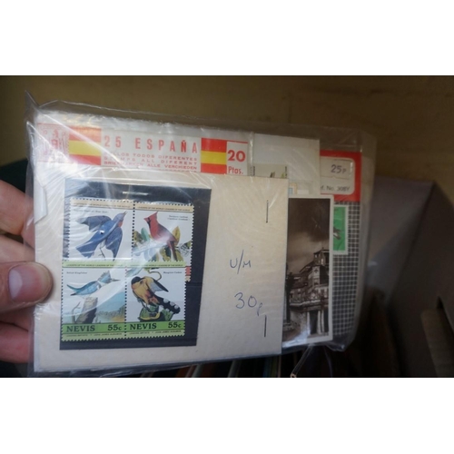 1260 - Stamps: a collection of Guernsey presentation packs (70s-80s); first day covers, Lord of the Ri... 