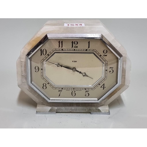 1544 - An Art Deco onyx mantle timepiece, 18cm wide. 