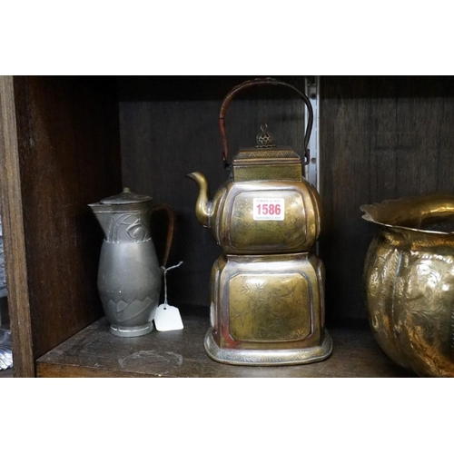 1586 - A group of Eastern metalware; together with a pewter jug; and a Japanese porcelain vase. (6)... 