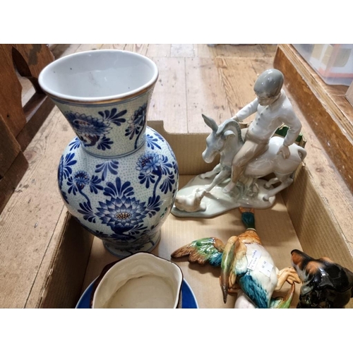 1614 - A mixed lot of ceramics, to include a Beswick Dachshund, (s.d)