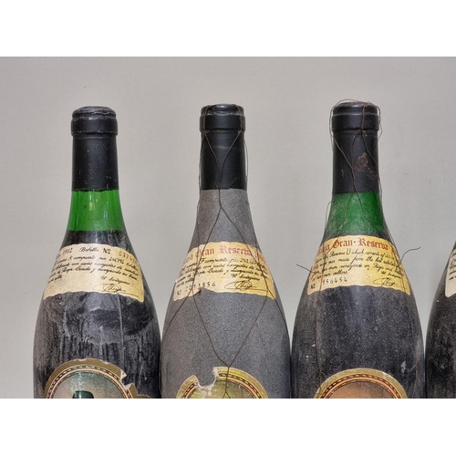 156 - Six 75cl bottles of Faustino I 'Tinto Gran Reserva' Rioja, two 1982, one 1986, one 1987, one 1994, o... 