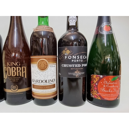 19 - A mixed lot of wine and similar, to include: a 75cl bottle of Fonseca crusted port, bottled in 2001;... 