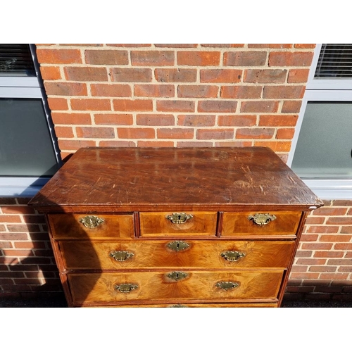 1115 - A George I walnut and crossbanded chest on chest, 141.5cm high x 99.5cm wide.