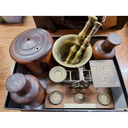 1739 - A mixed lot of works of art, to include treen; and a brass mortar and pestles.