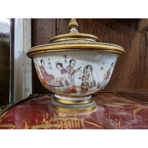 1322 - An impressive 19th century Japanese lacquered and Chinese famille rose porcelain desk stand, wi... 