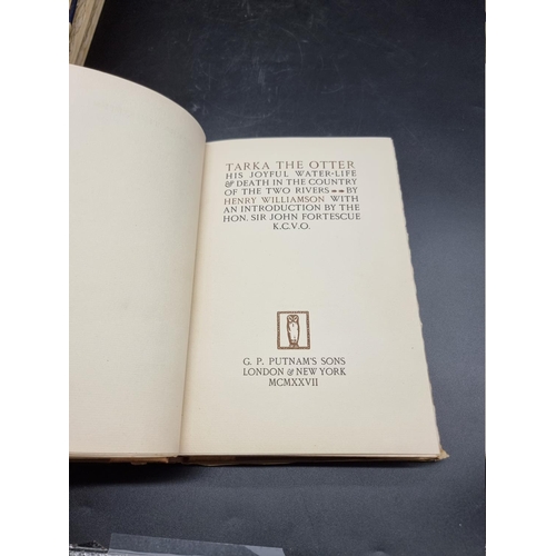 119 - TARKA THE OTTER: 'Tarka the Otter..His Joyful Water-Life & Death in the Country of the Two ... 