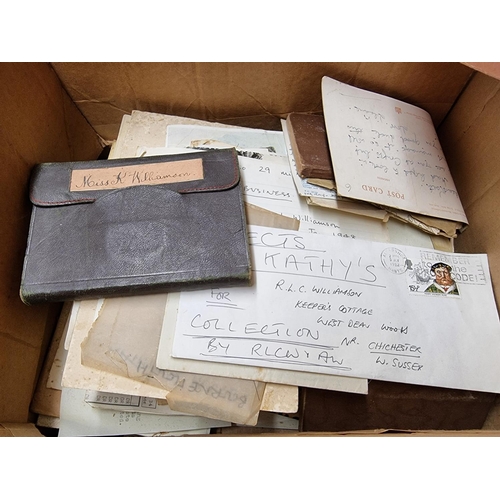 134 - KATHLEEN WILLIAMSON: a box of related correspondence, postcards and ephemera, Williamson family... 