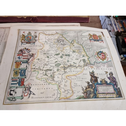 307 - MAPS & ENGRAVINGS: collection of approx 80+ items, British and world maps largely 18th-19thc, so... 