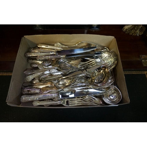 1334 - A part set of electroplate King's pattern cutlery by Harrods. 