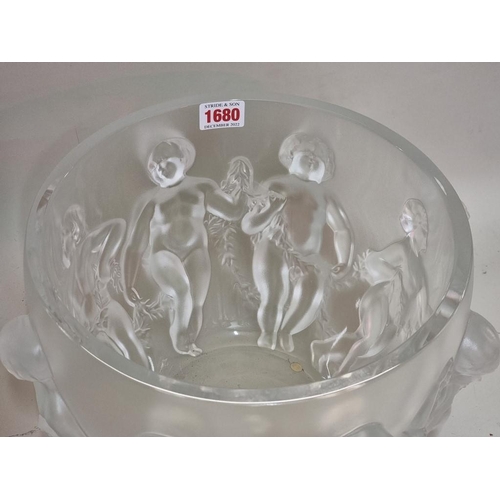 1680 - A large Lalique 'Luxembourg' pattern frosted glass bowl, 21.5cm high.