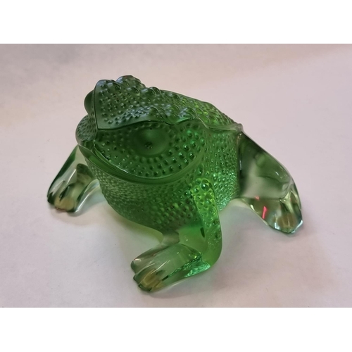 1247 - A Lalique emerald green glass 'Gregoire' toad, 11cm long. 