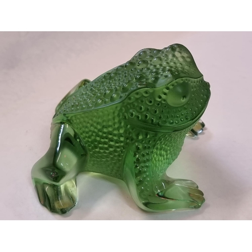 1247 - A Lalique emerald green glass 'Gregoire' toad, 11cm long. 