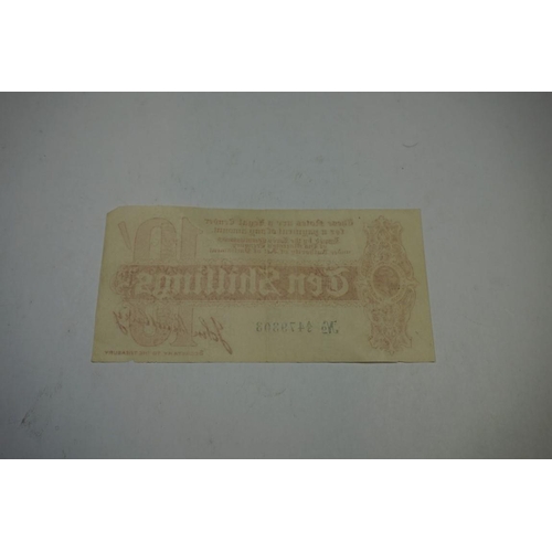 469 - Banknotes: a Treasury 1914 1st issue John Bradbury ten shilling note, No. A3/479303