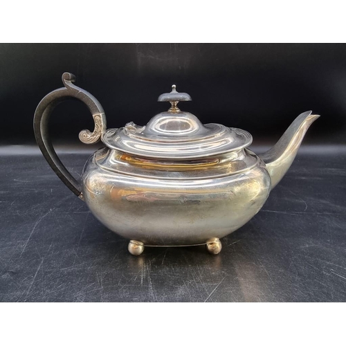 503 - A silver teapot, by James Dixon & Sons Ltd, Sheffield 1912, gross weight 443g.