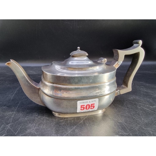 505 - A Scottish silver bachelor's teapot, by Hamilton & Inches, Edinburgh 1918, gross weight 340g.... 