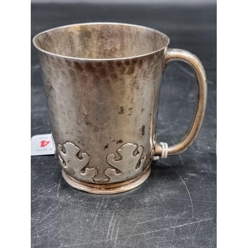 514 - A silver christening mug, by Goldsmiths & Silversmiths Co Ltd, London 1919, 8cm, 197g.... 