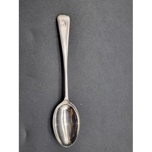 551 - A cased set of twelve silver Old English pattern teaspoons and matching tongs, by John Sanderson &am... 